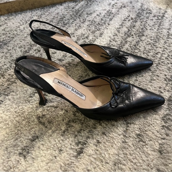 Manolo Blahnik Shoes - Manolo Blahnik Slingback Pumps Vintage 36.5